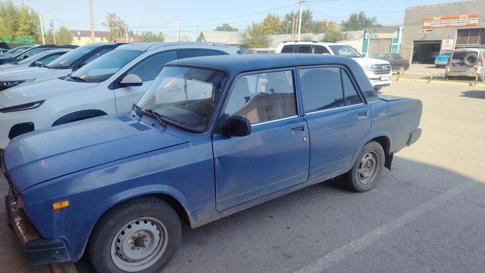 Продам машину Ваз 2107