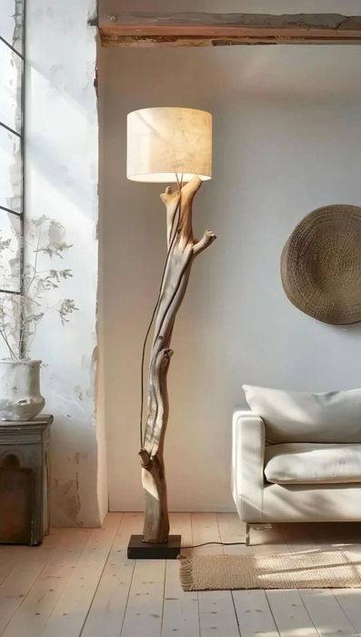 Светильник из дерева