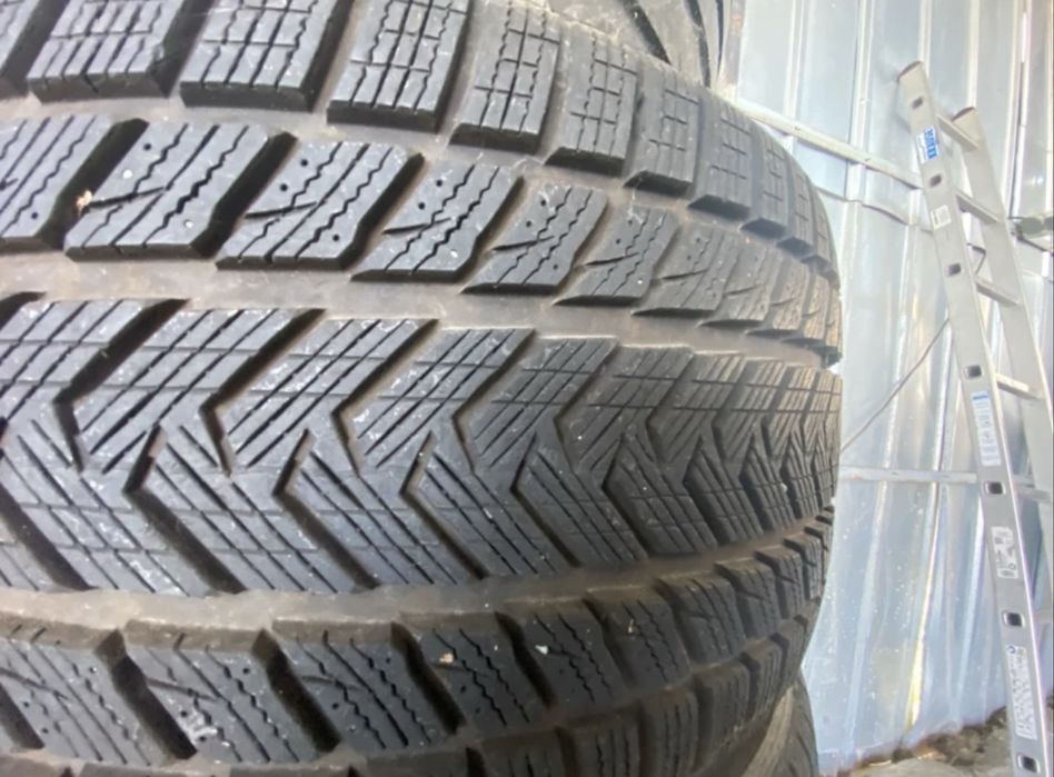Зимни гуми Gripmax спорт пакет 275/35/21 на 315/30/21