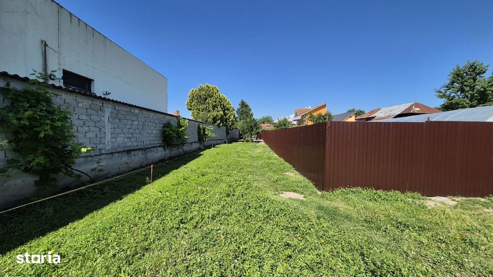 Vanzare teren intravilan imprejmuit – 1.221 mp – acces facil - str