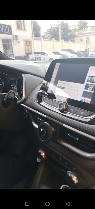 Держатель для моделей Chevrolet Оnix и TREKER
