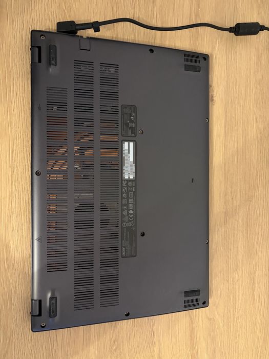 Laptop Gaming Acer Aspire 7 i5 / RTX 3050 / 16GB RAM / SSD 500GB – Performanță mare