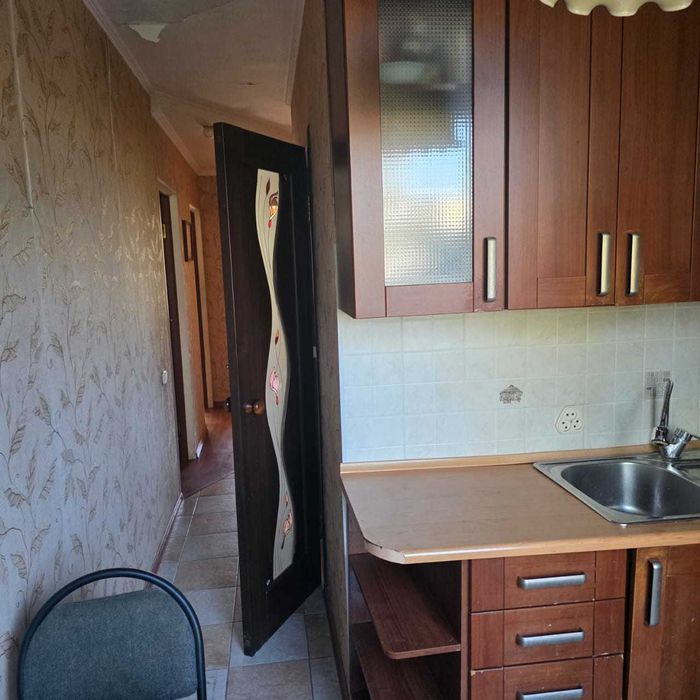 Продается 3 ком кв  8 школа