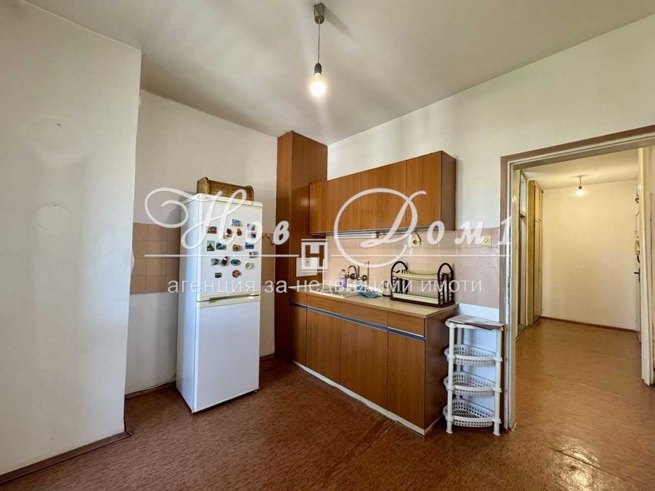 Продава се Тристаен апартамент в Пловдив, Кършияка - 92 кв.м за 1848 €/кв.м - Снимка #6