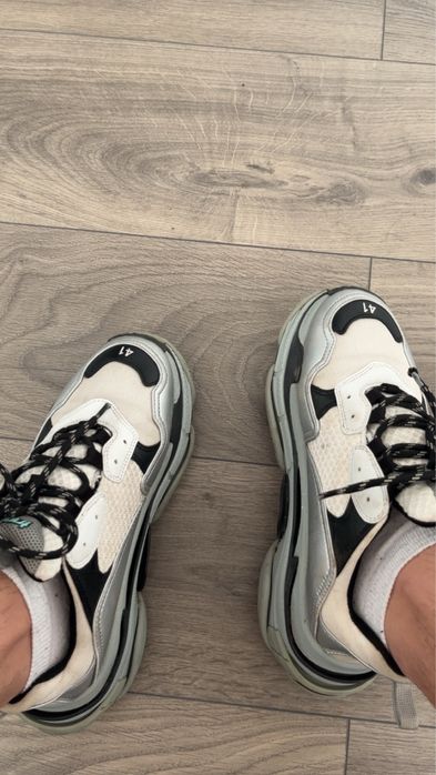 Balenciaga triple s