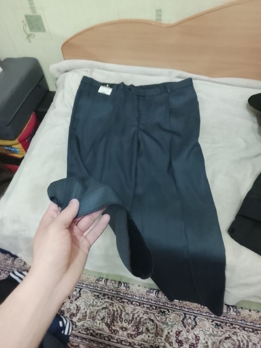 Продам новый костюм