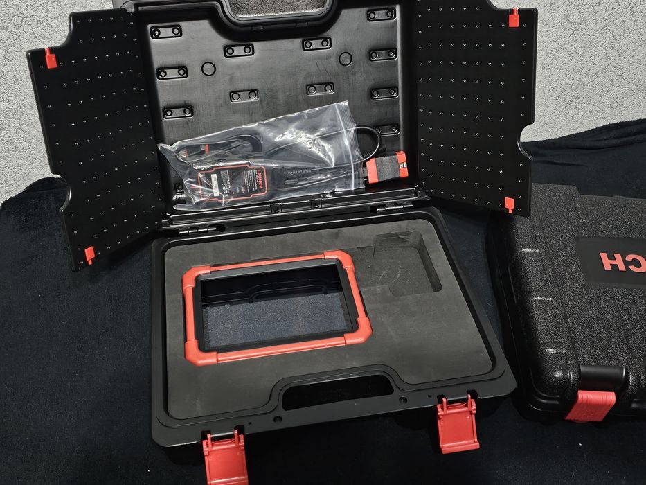 Продам Автосканер Launch Immo pro с программатором Xprog