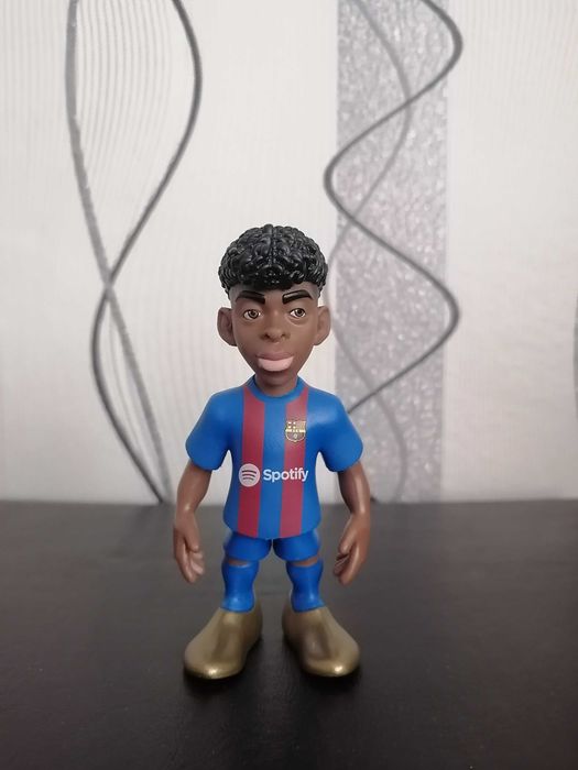 Колекционерска фигурка-Ламин Ямал