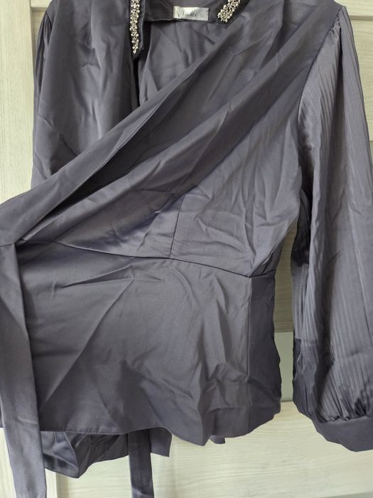 Срочно продам костюм двойка