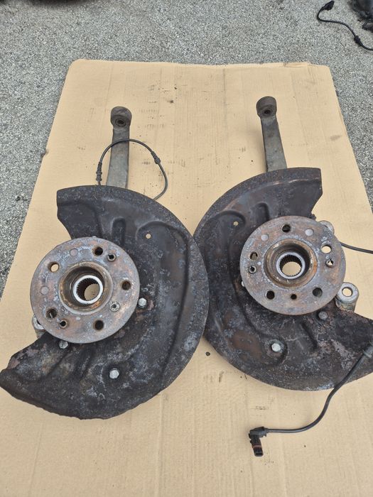 Предни/задни главини шенкели Мерцедес МЛ W164 ГЛ X164 Mercedes шенкел