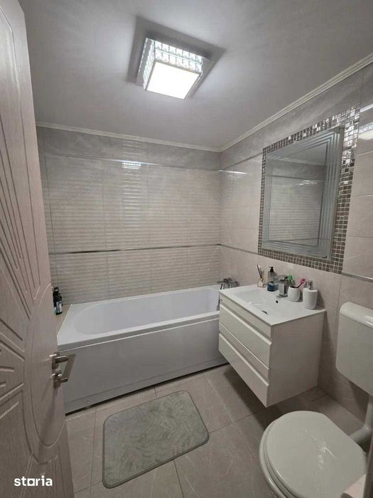 Vand apartament 3 camere Bucuresti