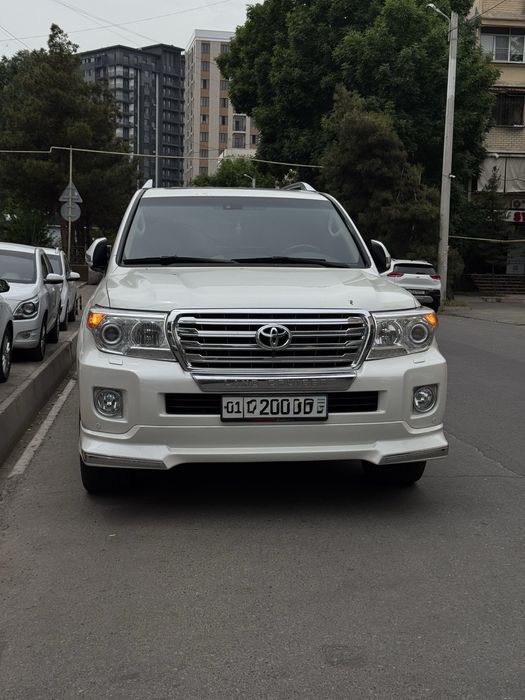 Buyurtmaga yuramiz comfort toyota LC200