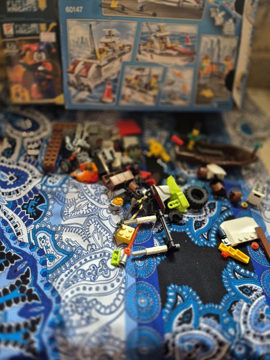 Lego предлагам.Лего.+подарък конструктор за игра.