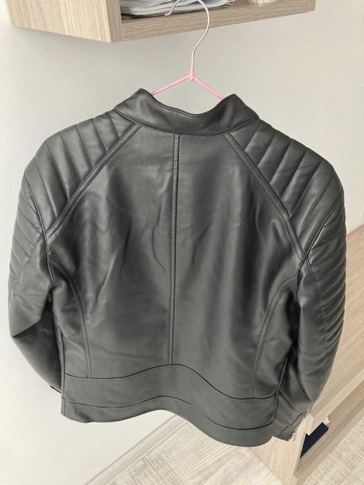 Geaca de piele nou-nouta pentru Barbati marca CELIO , marimea S