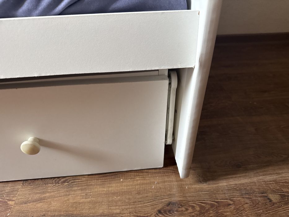 Кровать маятник детский