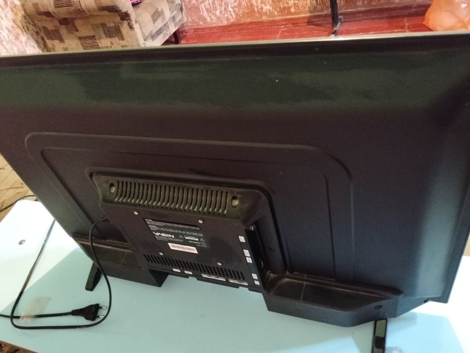 Продам телевизор