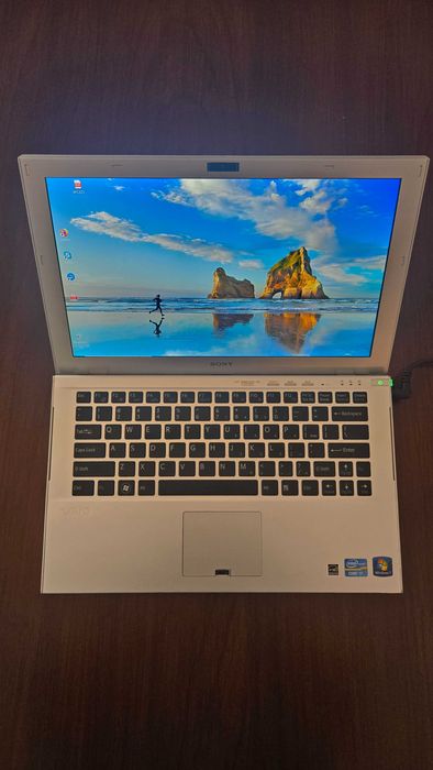 Laptop Sony Vaio PCG-41313L - IMPECABIL