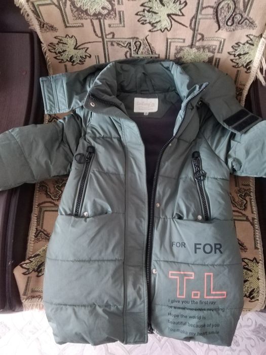 Продам куртку...