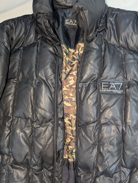 Geaca Emporio Armani pentru bărbați