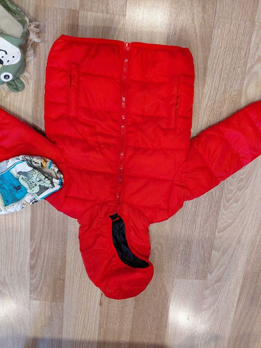 Детски якета-пролет-есен 98 см. Без забележки.