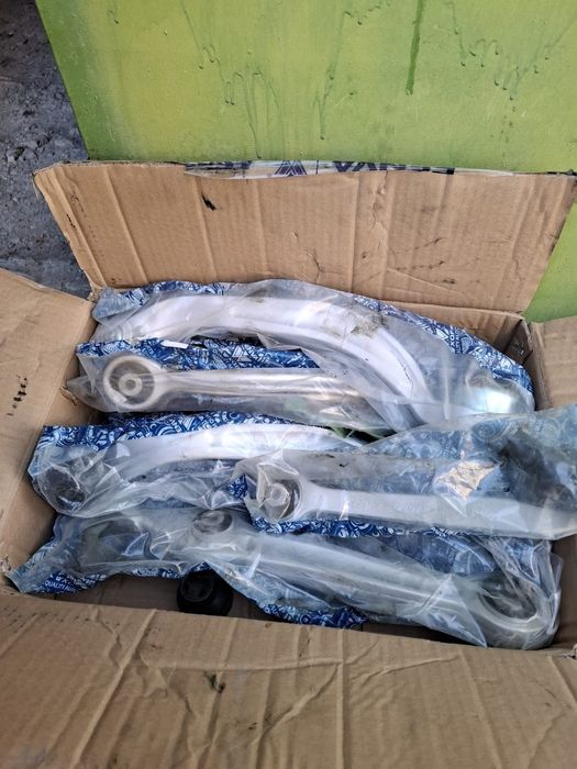 Ауди А6 С5 ходовая рычаги 35000т