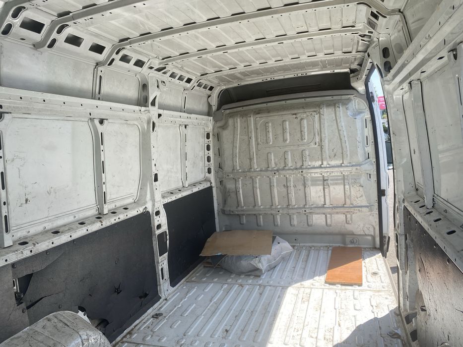 Vand citroen jumper anul 2008 motor 2,2