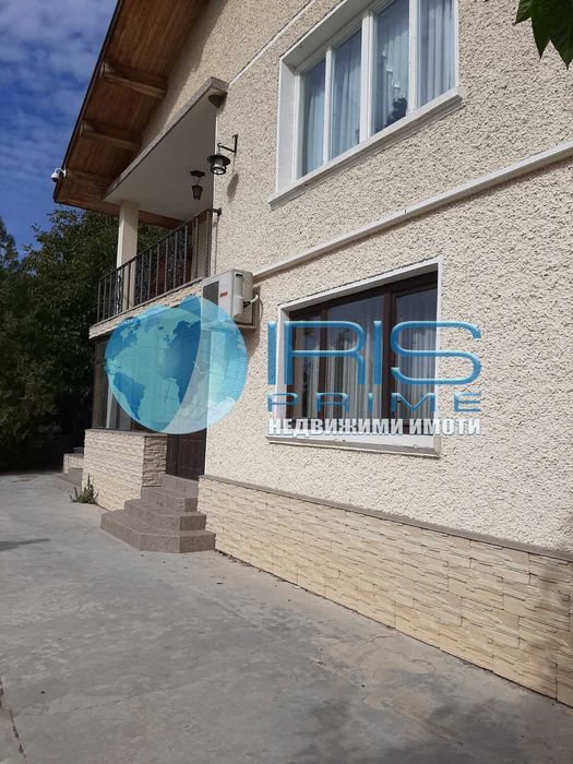 Продава се Къща в с. Златна нива, Област Шумен - 176 кв.м за 667 €/кв.м - Снимка #2