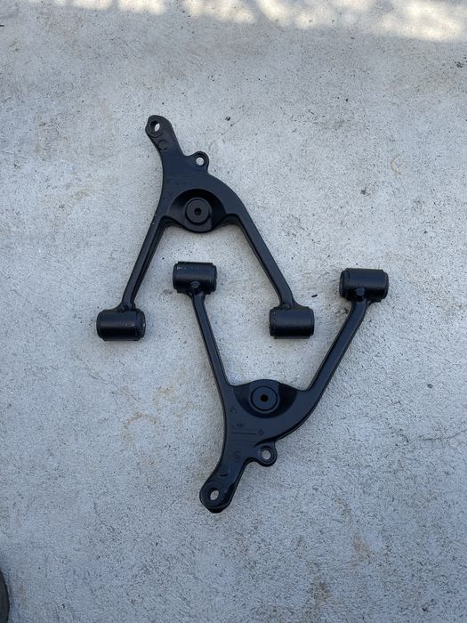 Brat inferior stanga dreapta Mercedes w163 Ml270 Ml320 Ml400