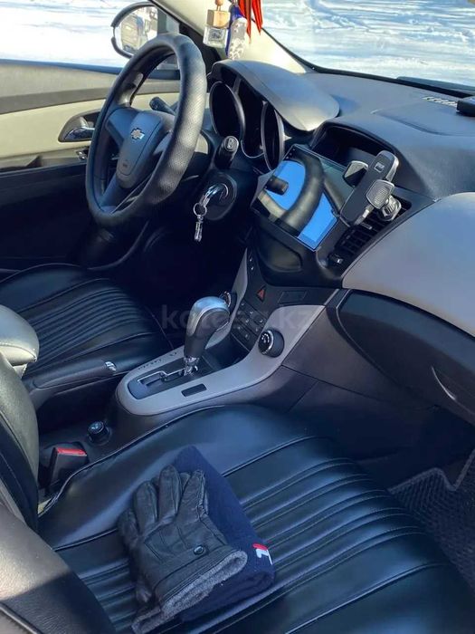 Продам Chevrolet Cruze