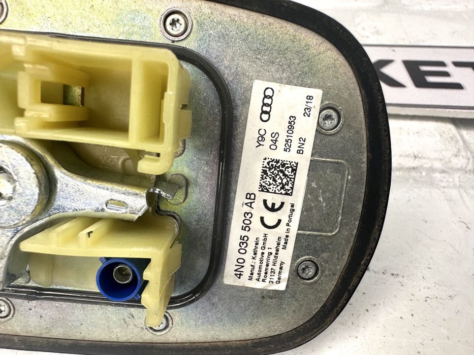 Антена AUDI A6 A7 A8 4N0035503AB