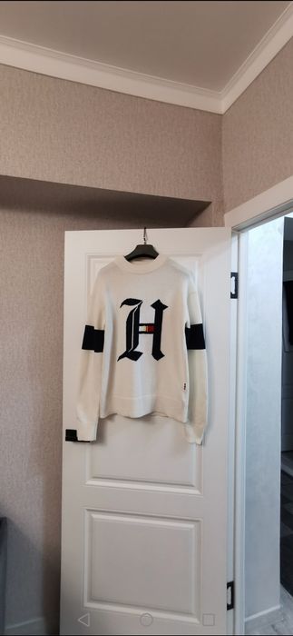 Lewis Hamilton & Tommy Hilfiger пуловер