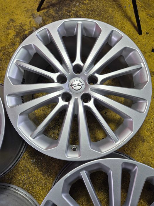 Jante Aliaj 5x115 18'' OEM GM Opel Insignia Astra J Zafira 8.5J ET 49