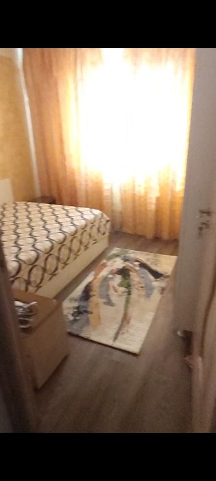 Închiriez Apartament - Vedere 3