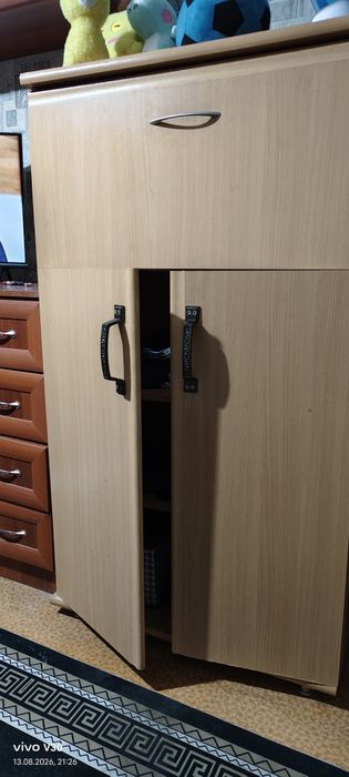 Продам шкаф всего за 6000т