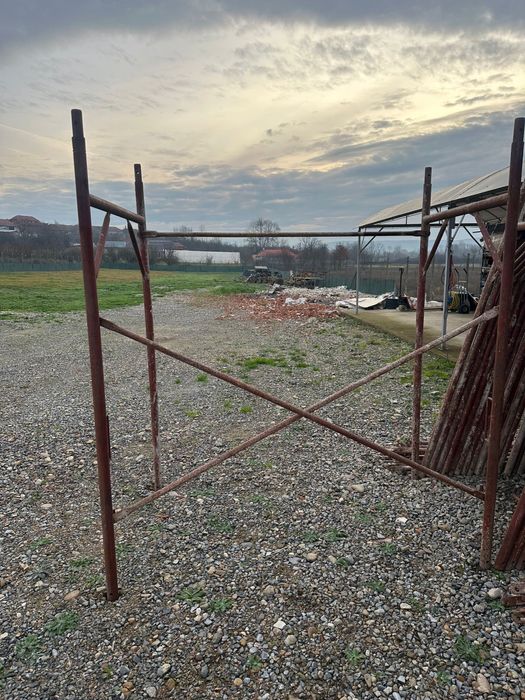 Schela metallica de vanzare