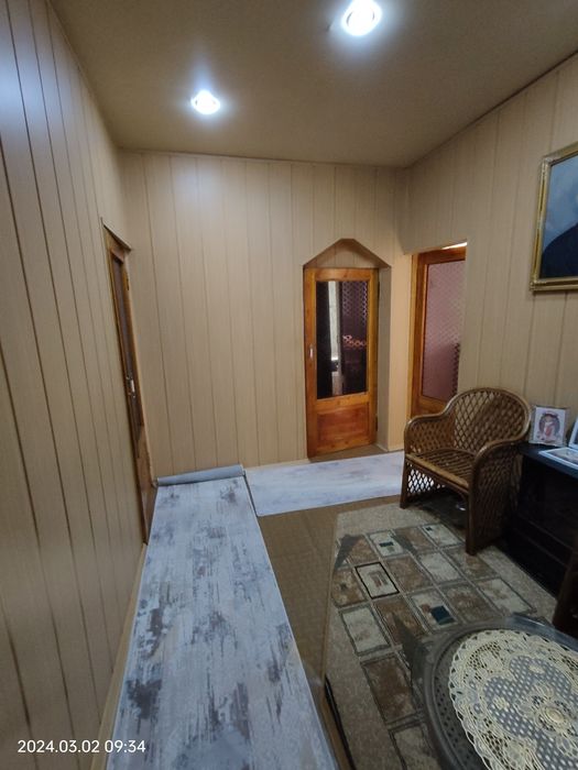 Продам два дома с гаражом.