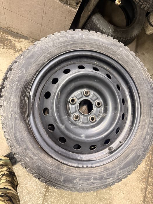 Продам шины с дисками