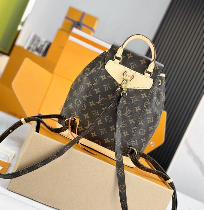 Geanta Louis Vuitton Montsouris