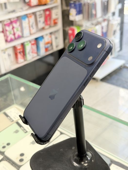 Apple iPhone 17 Pro Max 256GB Blue