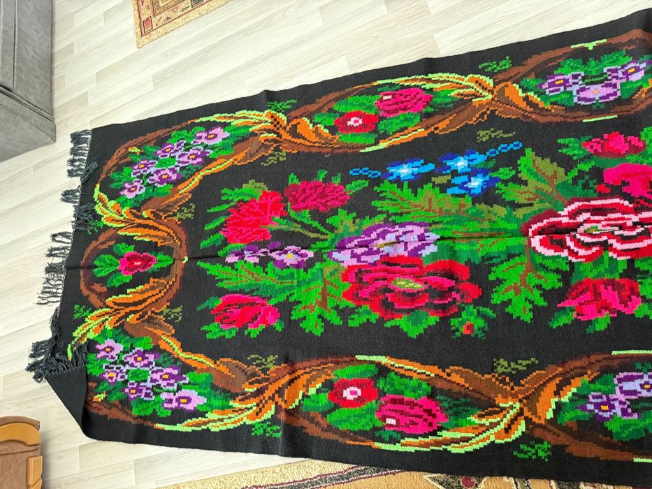 Scoarță covor tradițional bucovinean