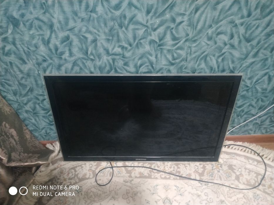 Телевизор Samsung