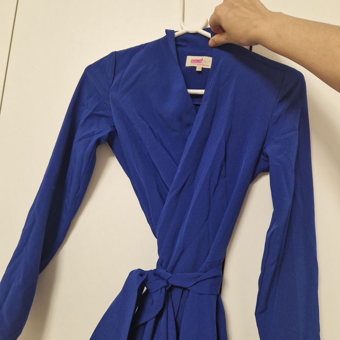 Продам два длинных платья.