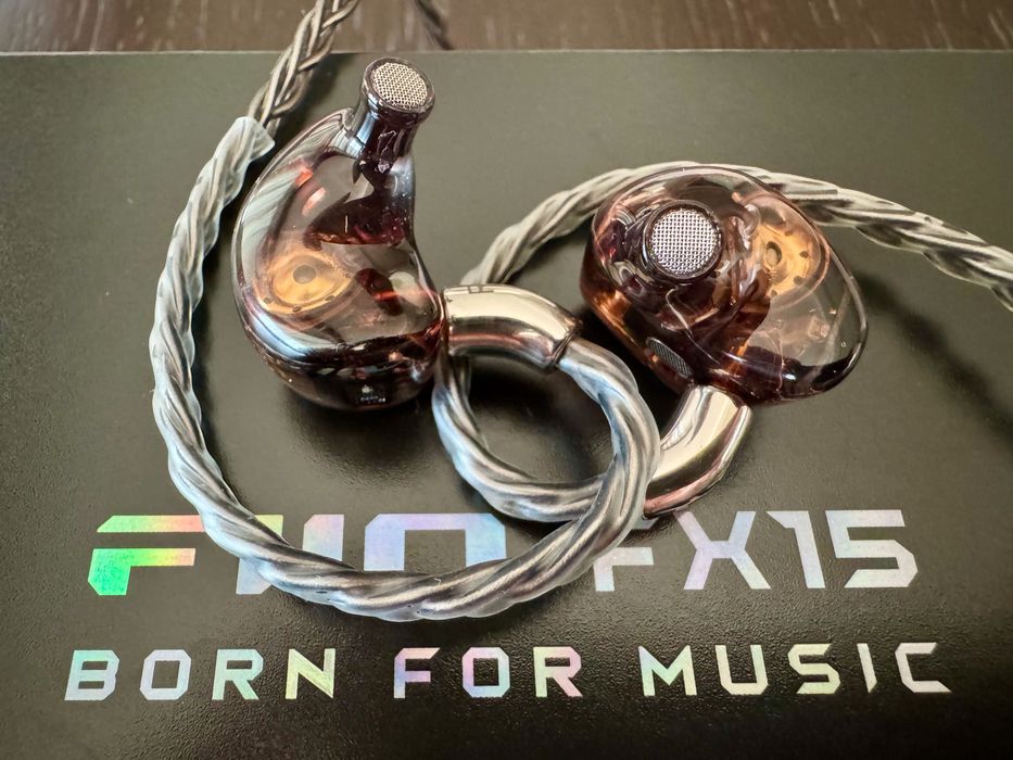 Vand casti FiiO FX15