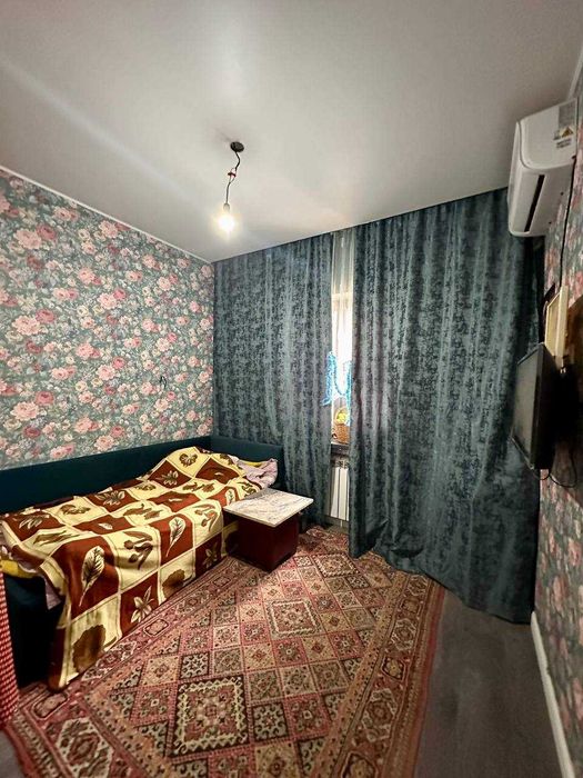 Срочно продается 4 комнатная квартира на Карасу-6 Авайхон