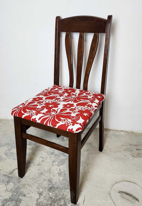 Комплект стол и табуретка