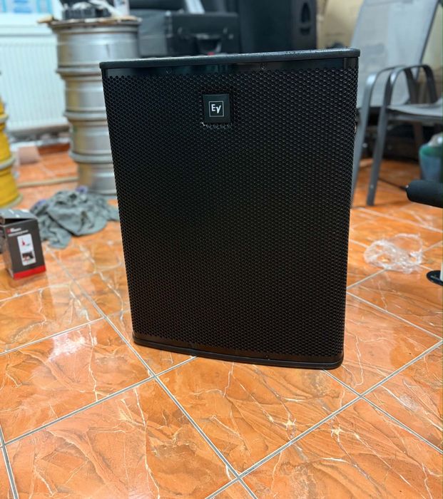 subwoofer activ  Electrovoice