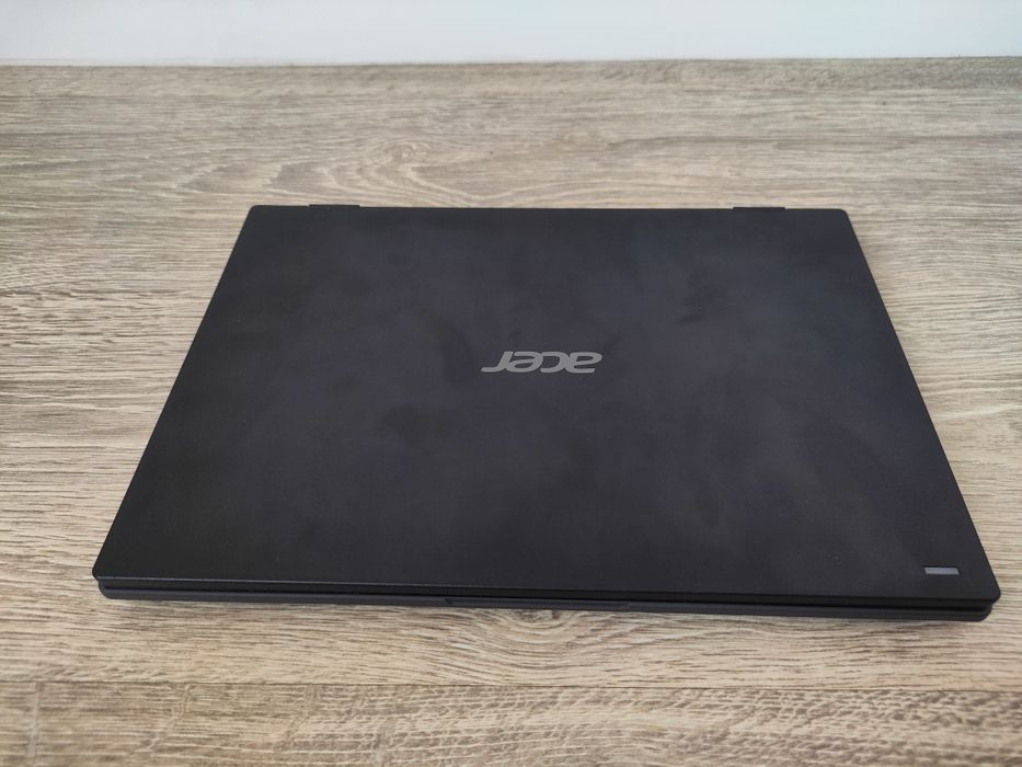 Ноутбук Acer Travelmate B