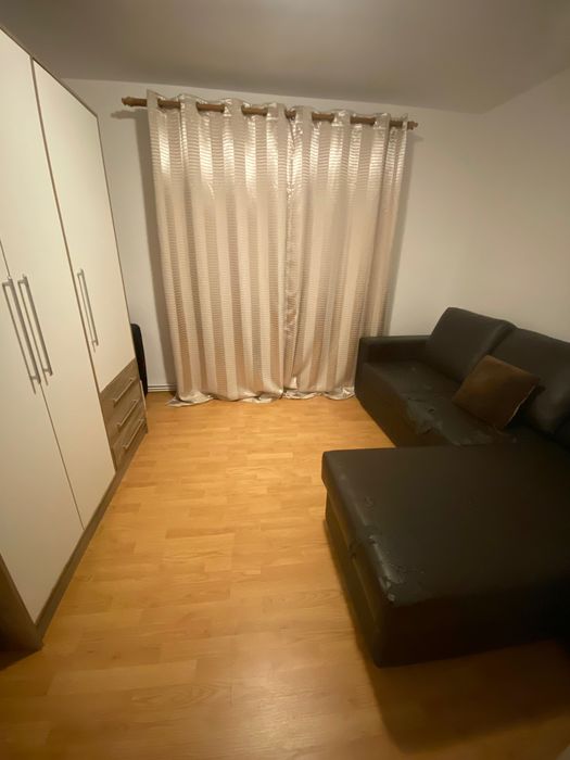 Apartament cu 4 camere