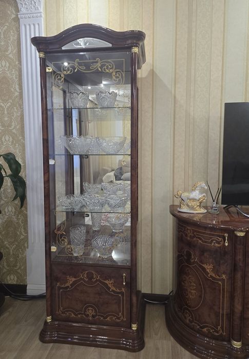Продам стенку для зала