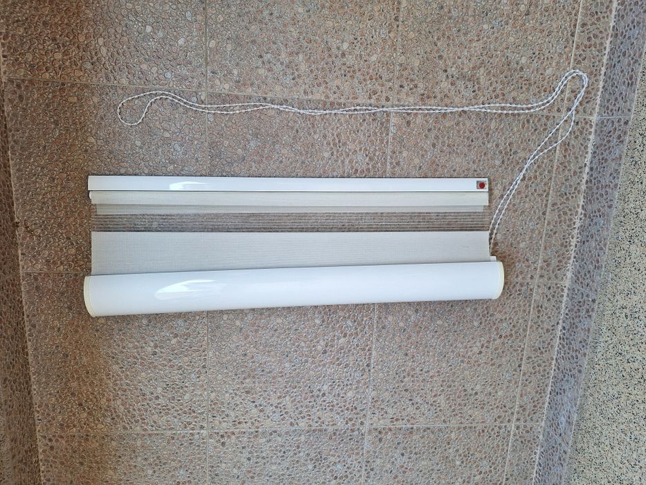 Ролетна щора SOLIS Размер: 77см/ 2м